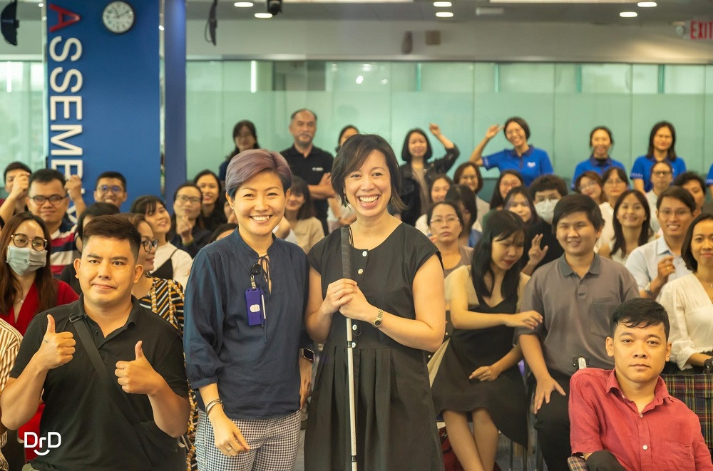 Christine nhắn nhủ hãy "Break the limit" (Phá vỡ giới hạn). (Ảnh: DRD Vietnam) Christine nhắn nhủ hãy "Break the limit" (Phá vỡ giới hạn). (Ảnh: DRD Vietnam)