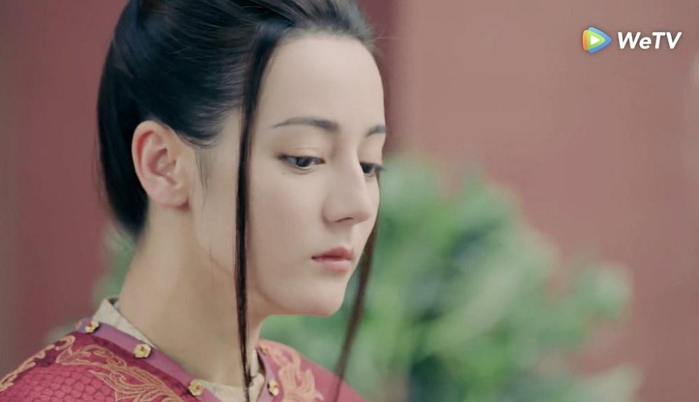 và khi là con trai của Địch Lệ Nhiệt Ba không có quá nhiều khác biệt, "hai râu" mất cân đối. và khi là con trai của Địch Lệ Nhiệt Ba không có quá nhiều khác biệt, "hai râu" mất cân đối.