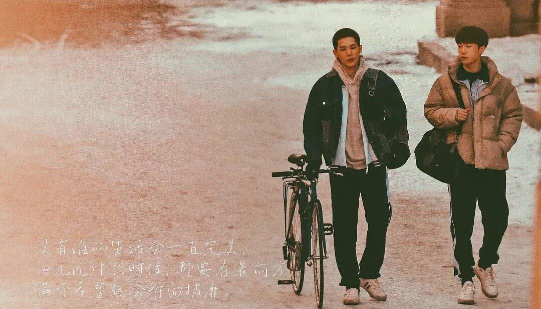 Khán giả đang rất ngóng đợi phim lên sóng. Khán giả đang rất ngóng đợi phim lên sóng.