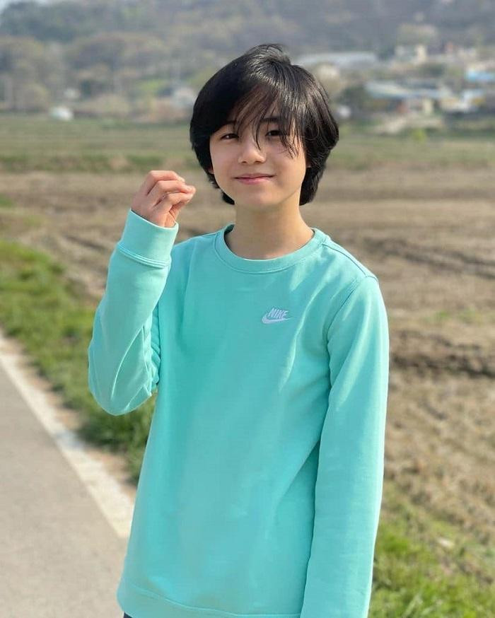 trưởng thành thành công cả về ngoại hình lẫn diễn xuất. trưởng thành thành công cả về ngoại hình lẫn diễn xuất.