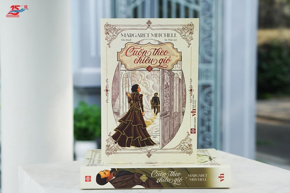 Phiên bản bìa mềm. Phiên bản bìa mềm.