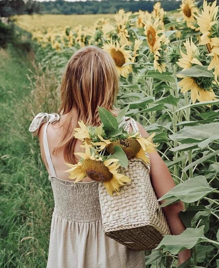 Nước mắt không giúp bạn mạnh mẽ. (Ảnh minh họa: IG@creative_florals) Nước mắt không giúp bạn mạnh mẽ. (Ảnh minh họa: IG@creative_florals)