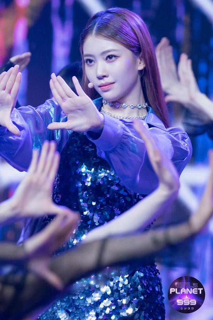 Thẩm Tiểu Đình.