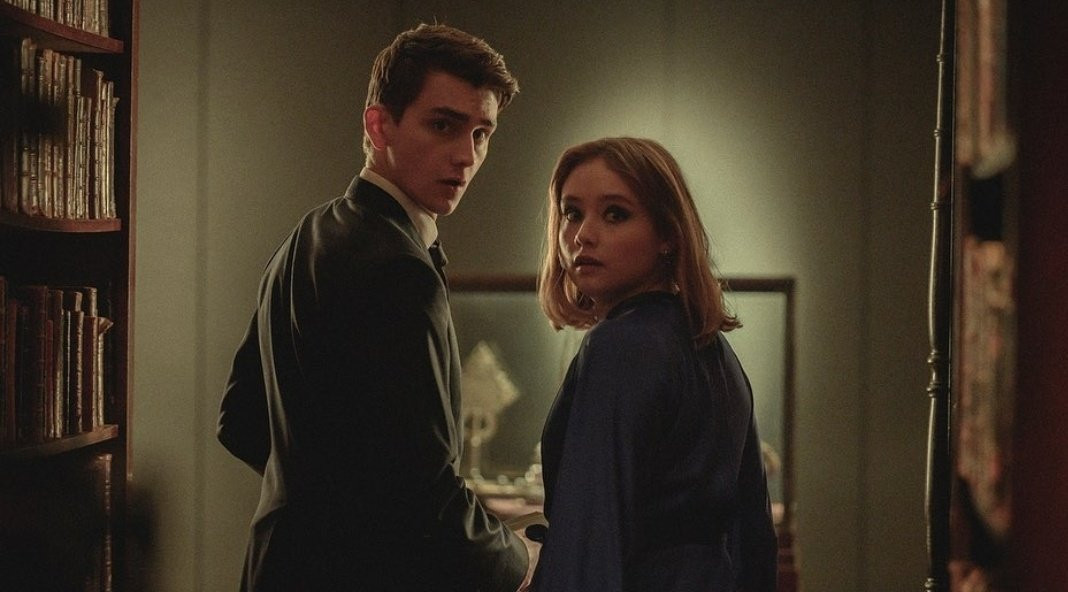 Chemistry giữa Lockwood và Lucy là vô giá! Chemistry giữa Lockwood và Lucy là vô giá!