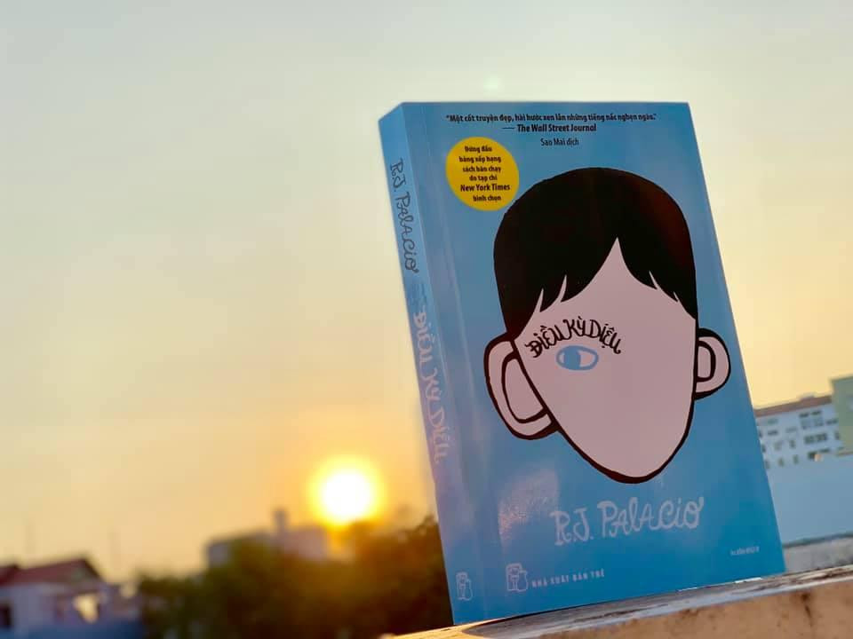 Cuốn sách là vẻ diệu kỳ của những điều bình dị. (Ảnh: NXB Trẻ) Cuốn sách là vẻ diệu kỳ của những điều bình dị. (Ảnh: NXB Trẻ)