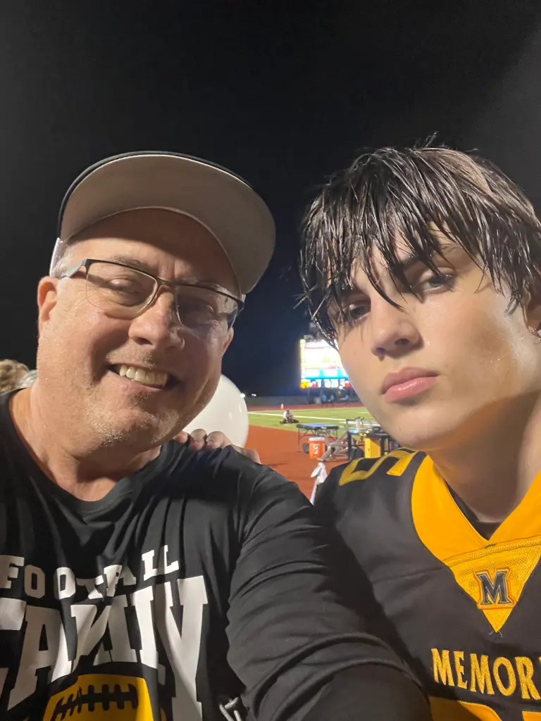 Austin Metcalf và bố.