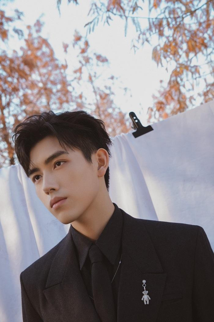 Có ai nhận ra mỹ nam Trần Phi Vũ không? Có ai nhận ra mỹ nam Trần Phi Vũ không?