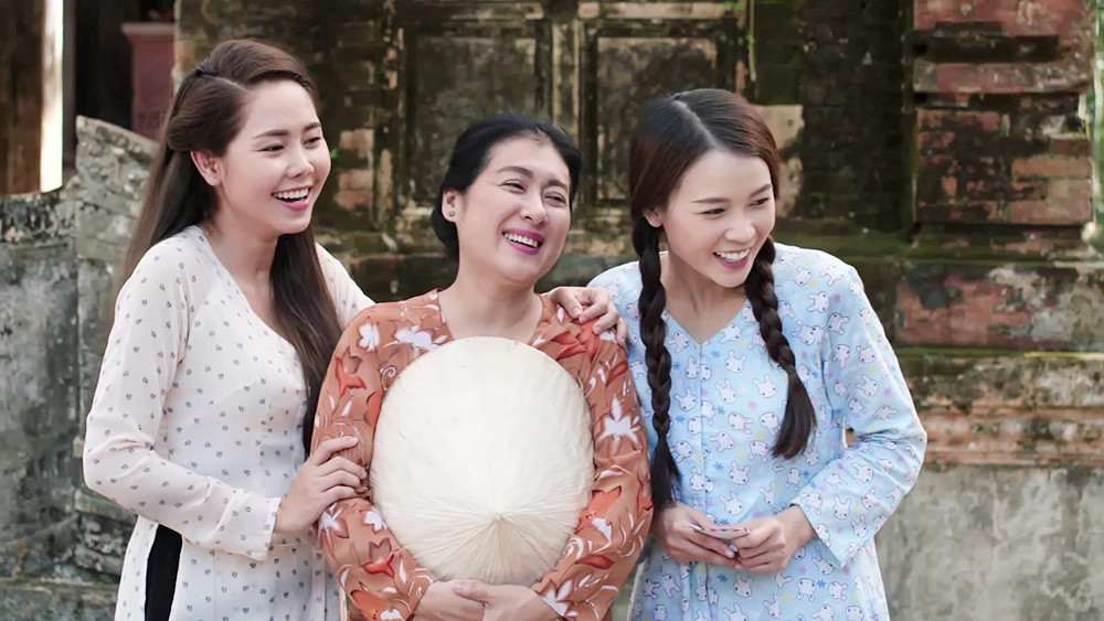 Ảnh minh họa: Phim Cô Thắm Về Làng. Ảnh minh họa: Phim Cô Thắm Về Làng.