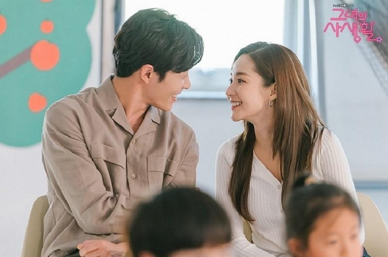 Park Min Young vẫn luôn nổi tiếng tạo "chemistry" đỉnh với bạn diễn. Park Min Young vẫn luôn nổi tiếng tạo "chemistry" đỉnh với bạn diễn.