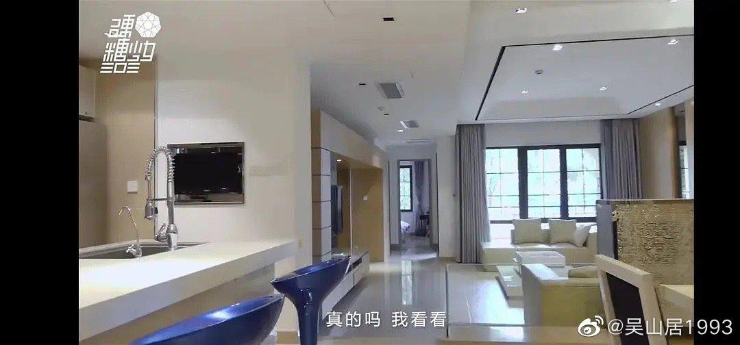 Ký túc xá của BonBon Girls 303 cũng sáng sủa, "chanh sả" lắm. Ký túc xá của BonBon Girls 303 cũng sáng sủa, "chanh sả" lắm.