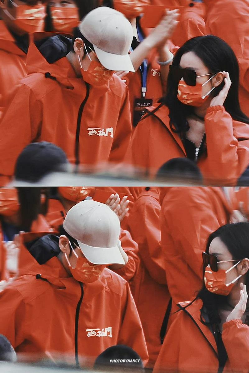 Bạch Vũ và Nghê Ni ngày khai máy Tây Xuất Ngọc Môn.