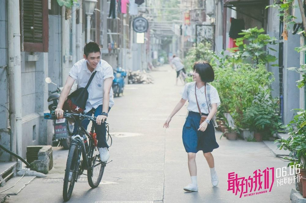 Tớ thích cậu, thích mọi thứ về cậu. (Minh họa: Phim My Best Summer)