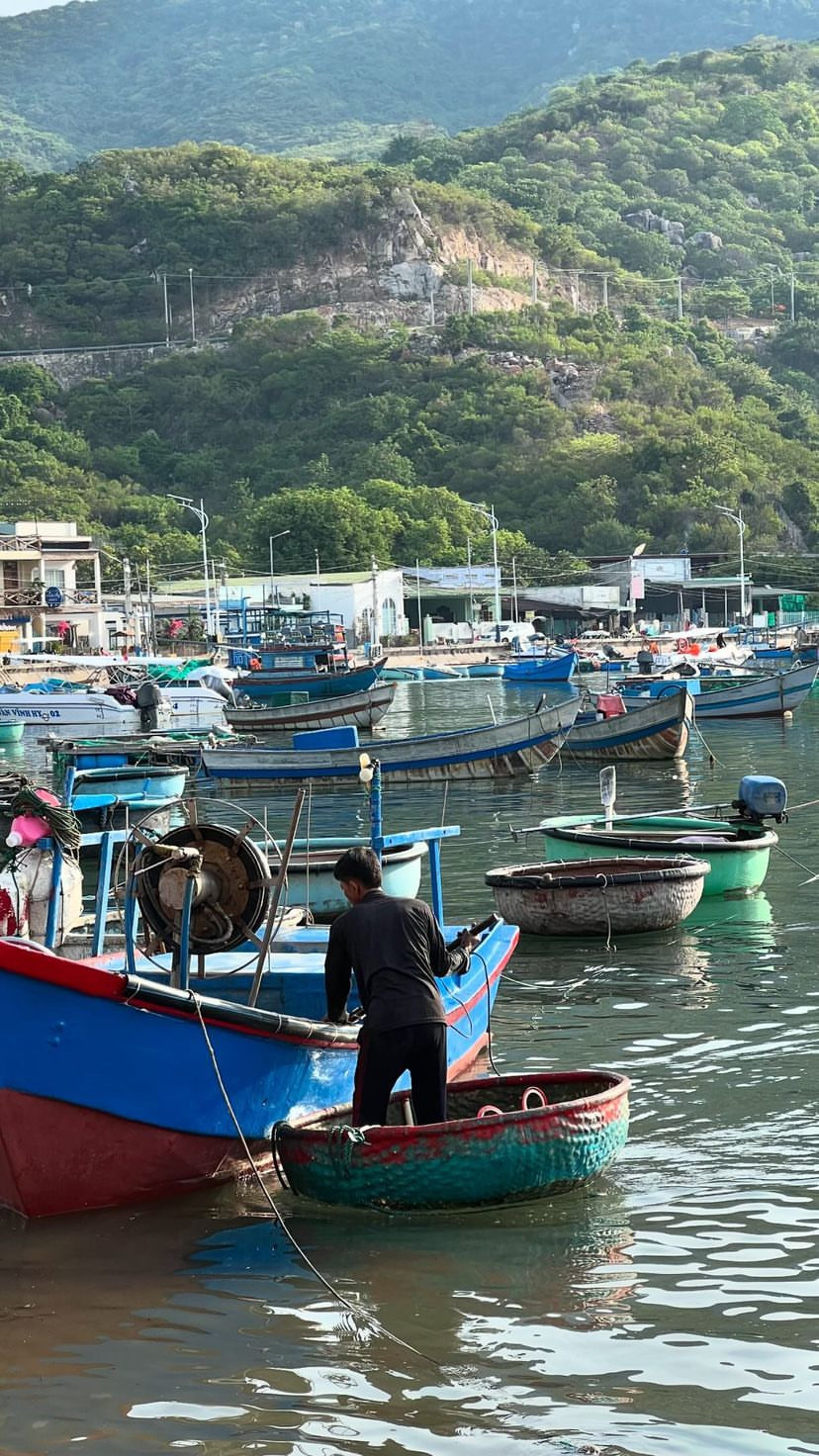 Sự yên bình tạo nên nét đặc trưng ở nơi đây. Ảnh: @hhoang_2412 Sự yên bình tạo nên nét đặc trưng ở nơi đây. Ảnh: @hhoang_2412