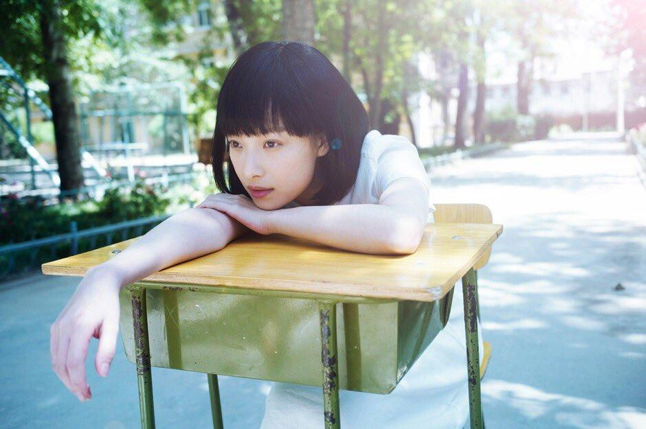 Căn phòng phụ đạo trên tầng ba không còn là căn phòng mà tôi từng thích thuở nào. (Minh họa: Phim "Năm Tháng Vội Vã") Căn phòng phụ đạo trên tầng ba không còn là căn phòng mà tôi từng thích thuở nào. (Minh họa: Phim "Năm Tháng Vội Vã")