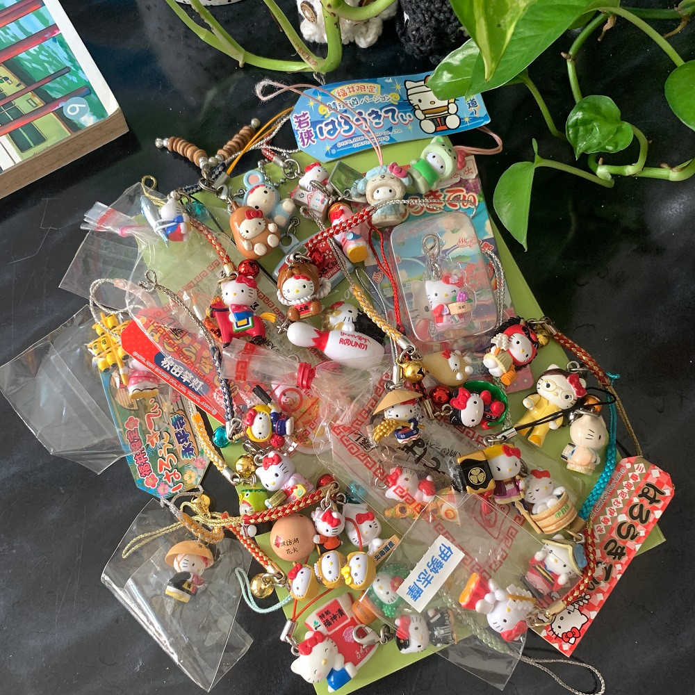 Móc khoá Hello Kitty luôn là mặt hàng best-seller của nhà @bandochoichoi