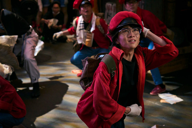 Ngược lại, Hồng Cầu (Itagaki Rihito) trong cơ thể người bố lại có điều kiện làm việc kém. Ngược lại, Hồng Cầu (Itagaki Rihito) trong cơ thể người bố lại có điều kiện làm việc kém.