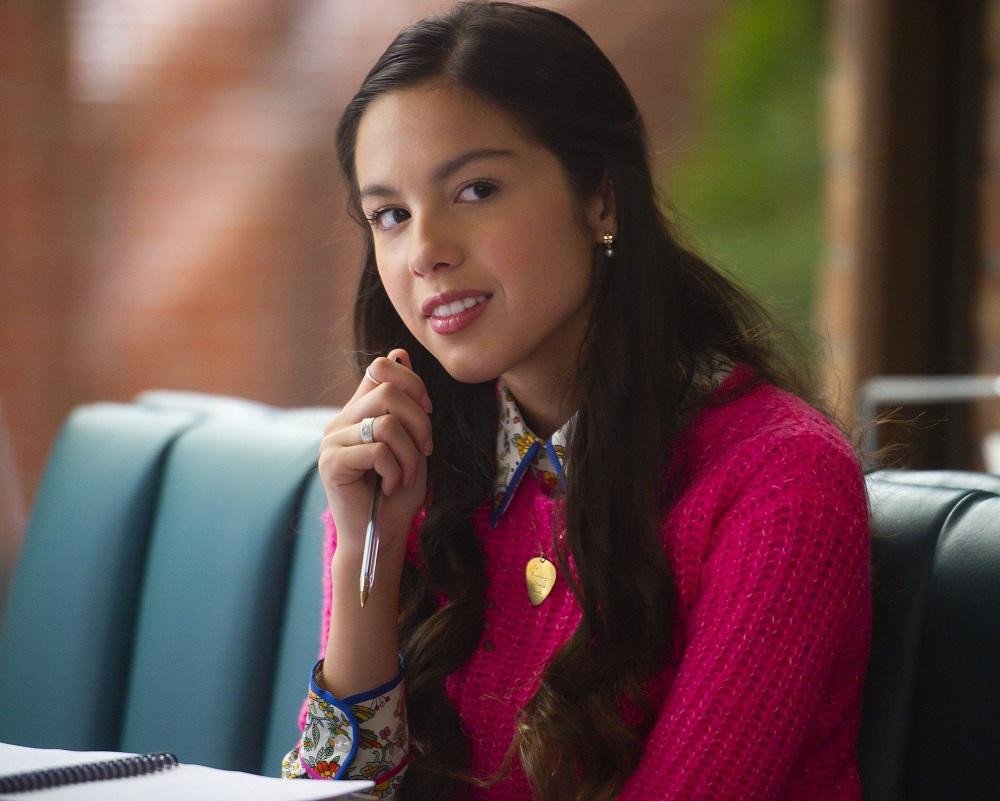 Olivia Rodrigo đảm nhận nhân vật nữ trung tâm - Nini. Olivia Rodrigo đảm nhận nhân vật nữ trung tâm - Nini.