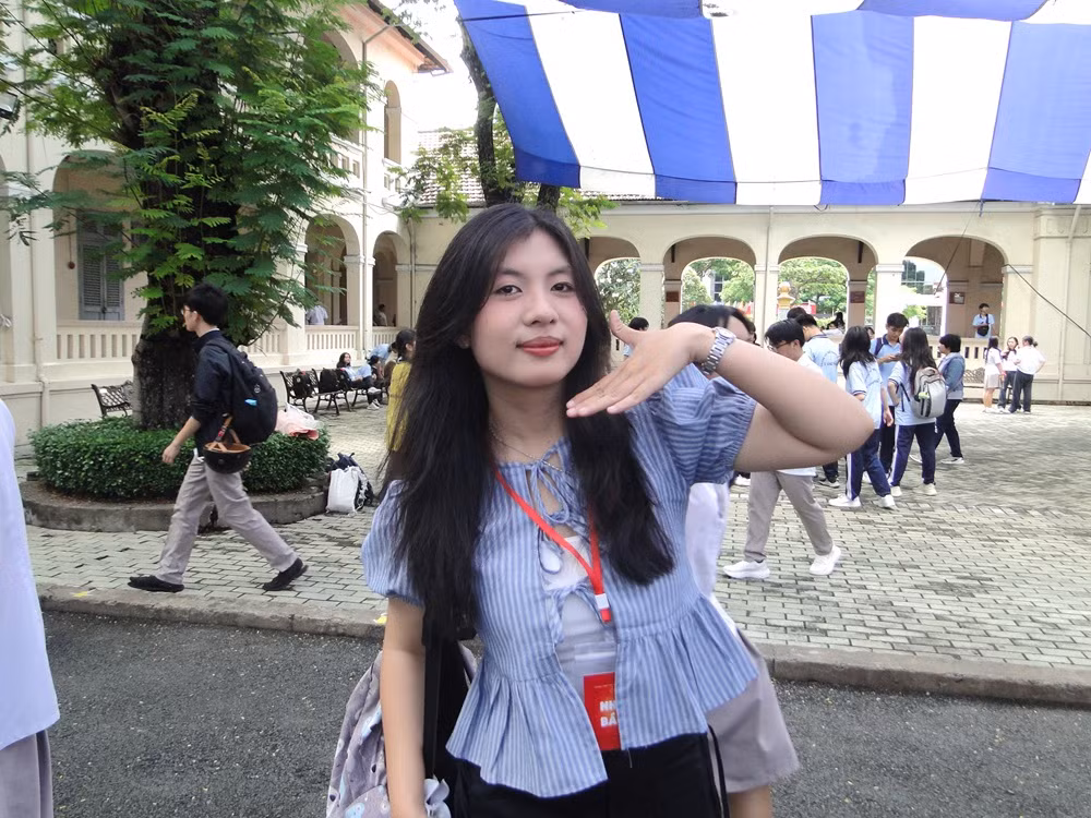 Huỳnh Ngọc Yến Nhi.