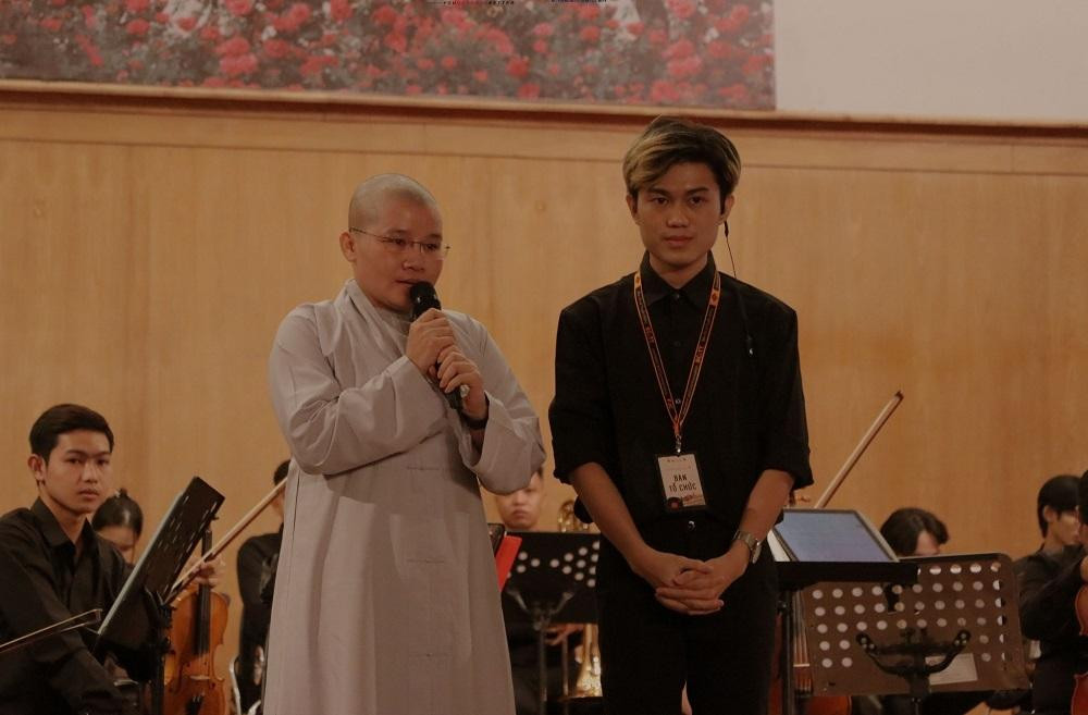 Sư cô Chúc Từ. Sư cô Chúc Từ.