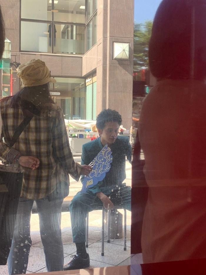 Mặc dù Netflix chưa công bố dàn diễn viên chính thức... Mặc dù Netflix chưa công bố dàn diễn viên chính thức...