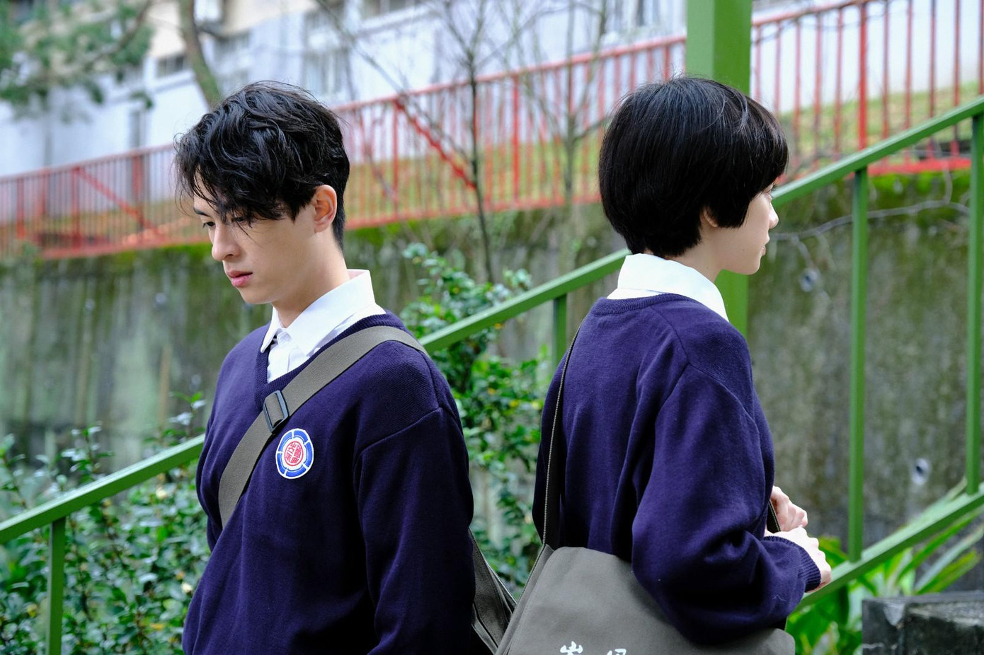 Tôi gặp em giữa cơn mưa đầu Hạ. (Minh họa: Phim &quot;More Than Blue&quot;)