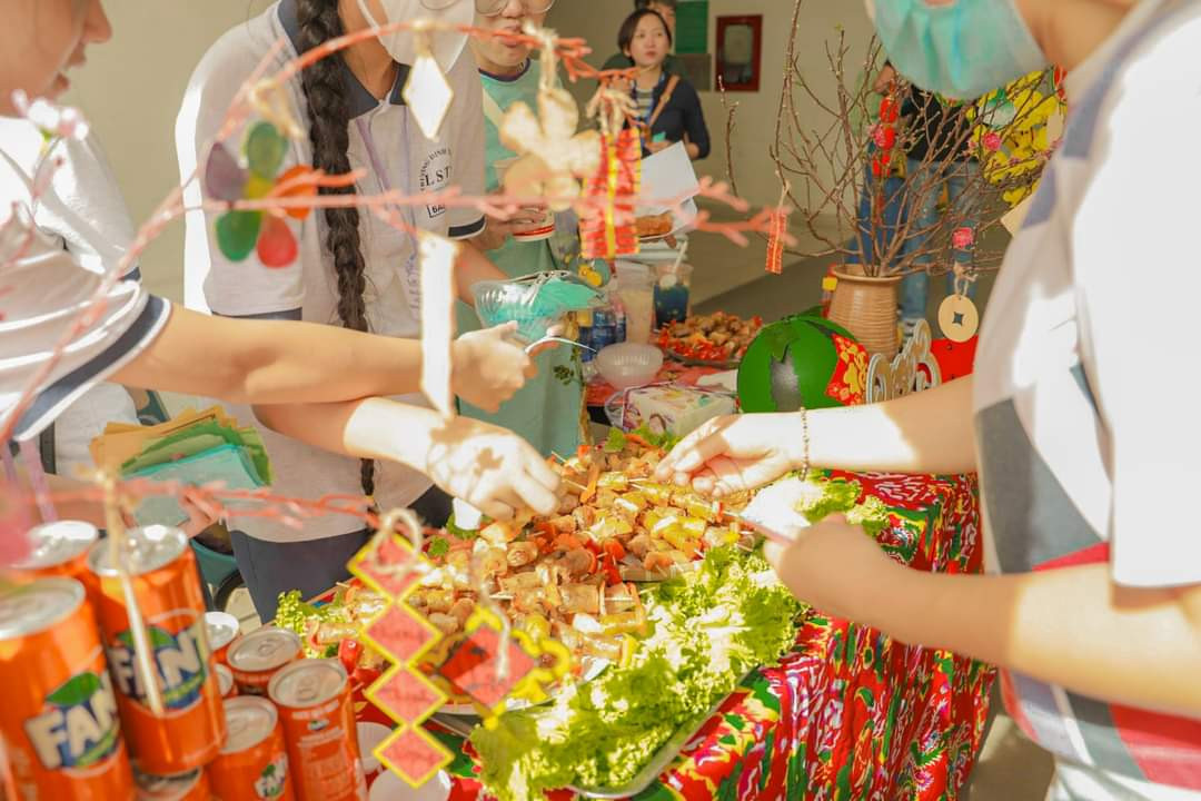 Ảnh: Fanpage trường THCS và THPT Đinh Thiện Lý - LSTS.