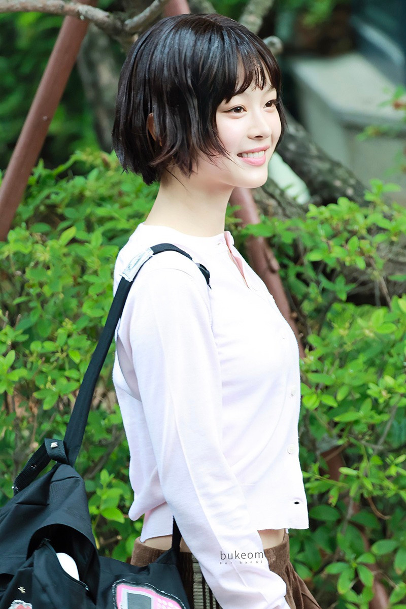 Ảnh: Twitter @bukeom Ảnh: Twitter @bukeom