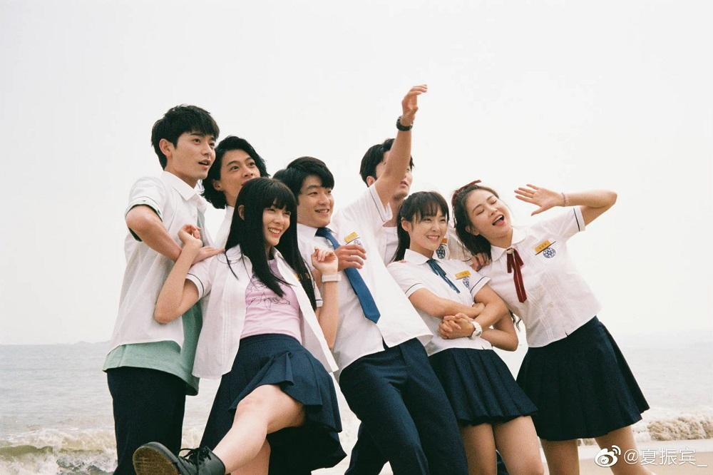 Mùa Hè biết cả lớp chúng tôi đều nâng niu từng giây phút cuối được bên nhau. (Minh họa: Phim Ngôi Sao Lấp Lánh)