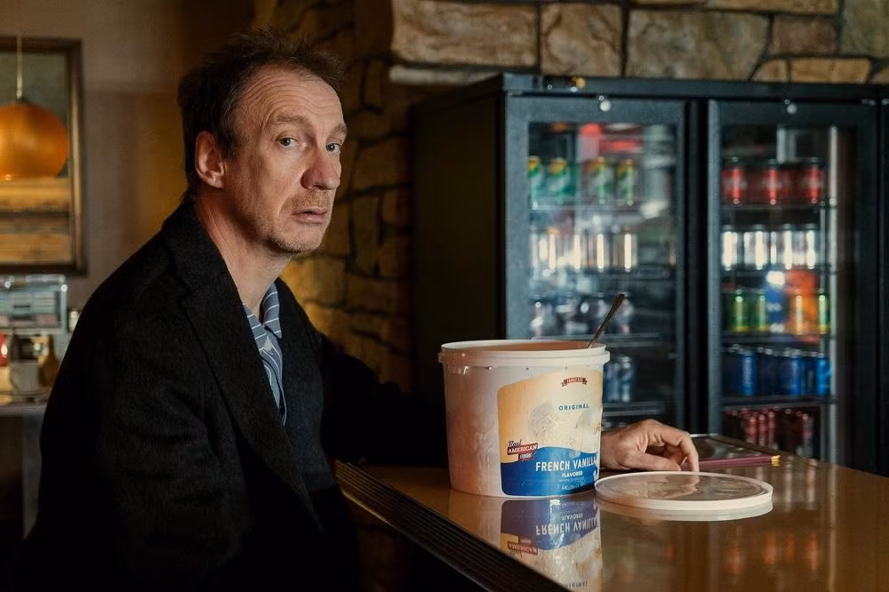 "Remus Lupin" David Thewlis trong The Sandman.