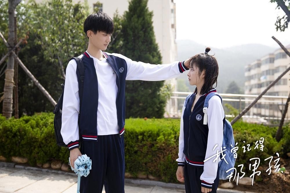 Châu Kha Vũ chưa có nhiều kinh nghiệm... Châu Kha Vũ chưa có nhiều kinh nghiệm...