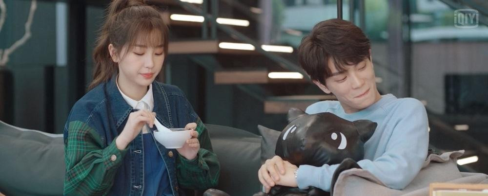 Tình yêu của Sơ Lễ và Trú Xuyên phát triển từ tình bạn. Tình yêu của Sơ Lễ và Trú Xuyên phát triển từ tình bạn.