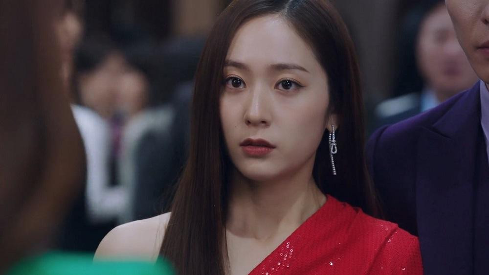 Krystal trong Crazy Love. Krystal trong Crazy Love.