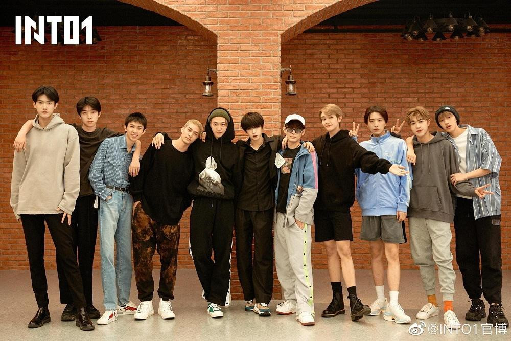 INTO1 tại sao lại bị đối xử như vậy, hỡi Wajijiwa? INTO1 tại sao lại bị đối xử như vậy, hỡi Wajijiwa?