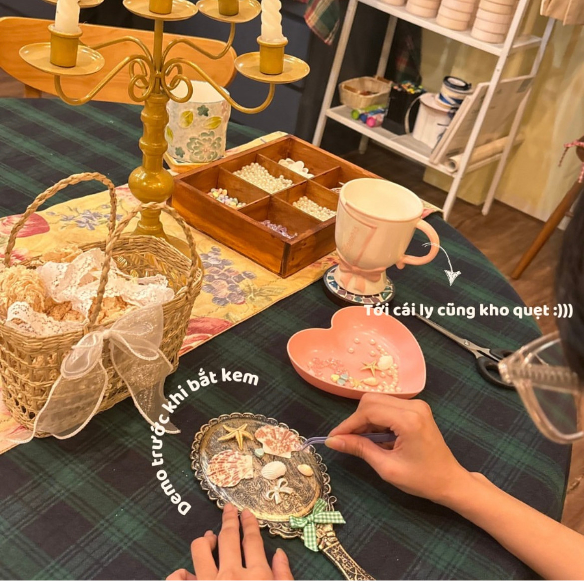 Photo hướng dẫn siêu cute từ vị trí @tiatoartbook. Photo hướng dẫn siêu cute từ vị trí @tiatoartbook.