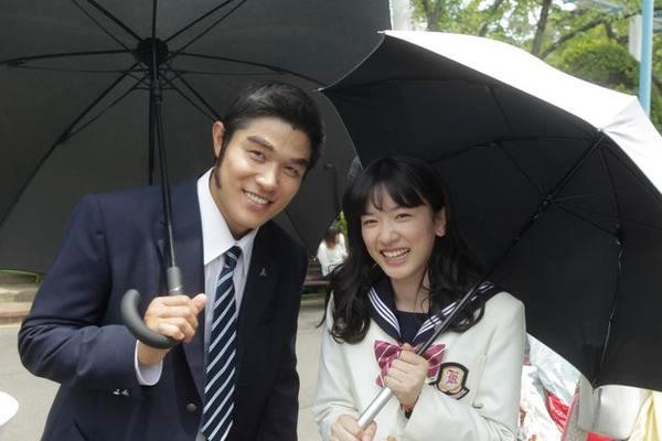 Tình yêu không nhìn bằng mắt mà bằng tâm trí. (Minh họa: Phim Chuyện Tình Tôi) Tình yêu không nhìn bằng mắt mà bằng tâm trí. (Minh họa: Phim Chuyện Tình Tôi)