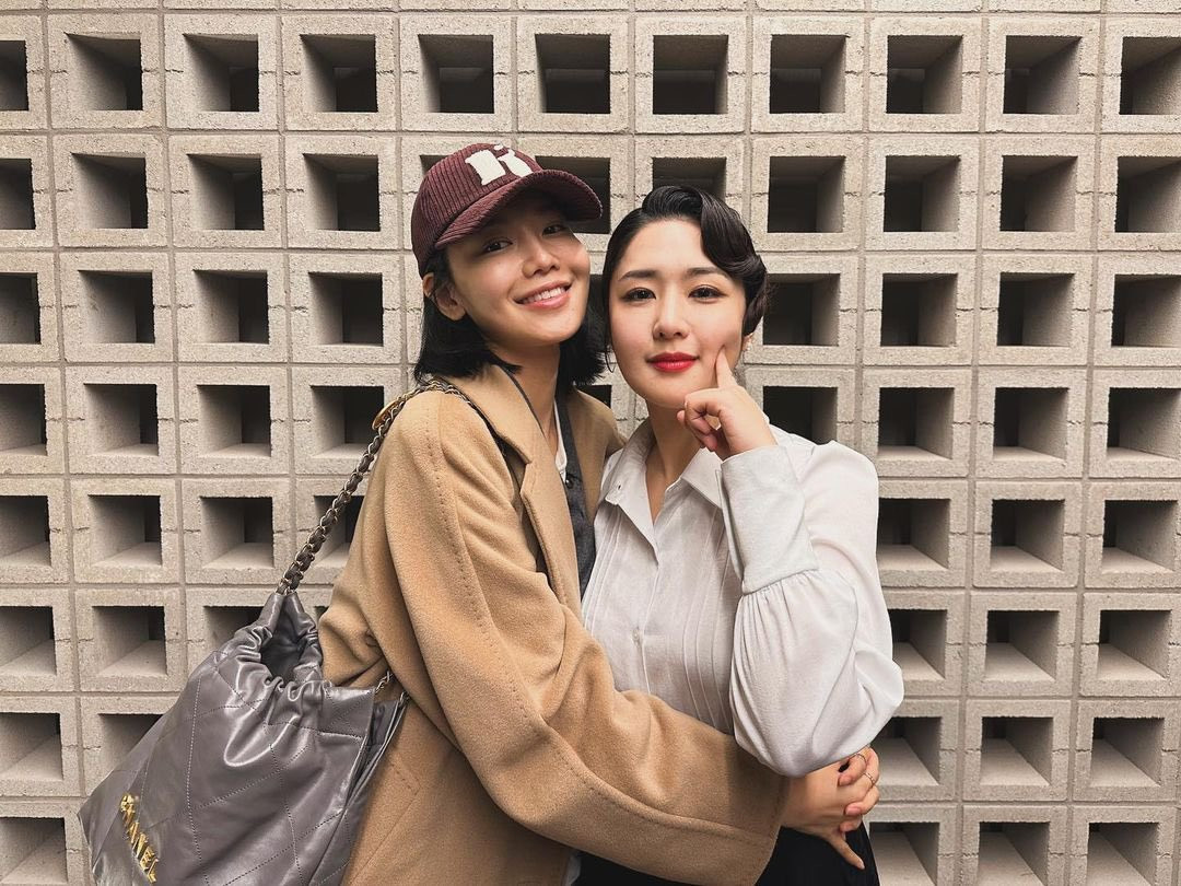 Choi Sooyoung và chị gái Soojin.