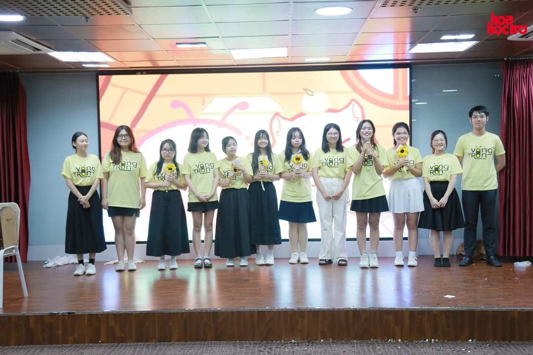 Là đội biểu diễn cuối cùng, đội Vòng Tròn đã cùng chúng mình khám phá những khía cạnh khác nhau của bản thân.