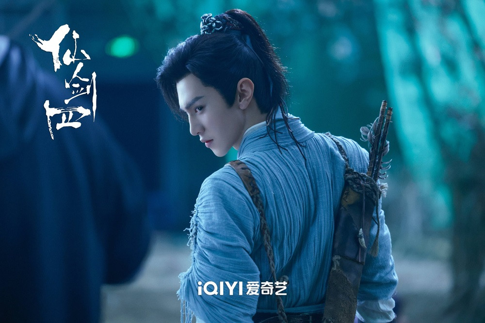 Trần Triết Viễn.