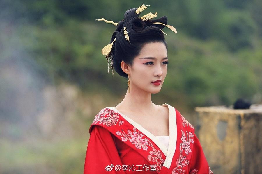 Nguyên Thuần khi bị hận thù che mờ mắt.