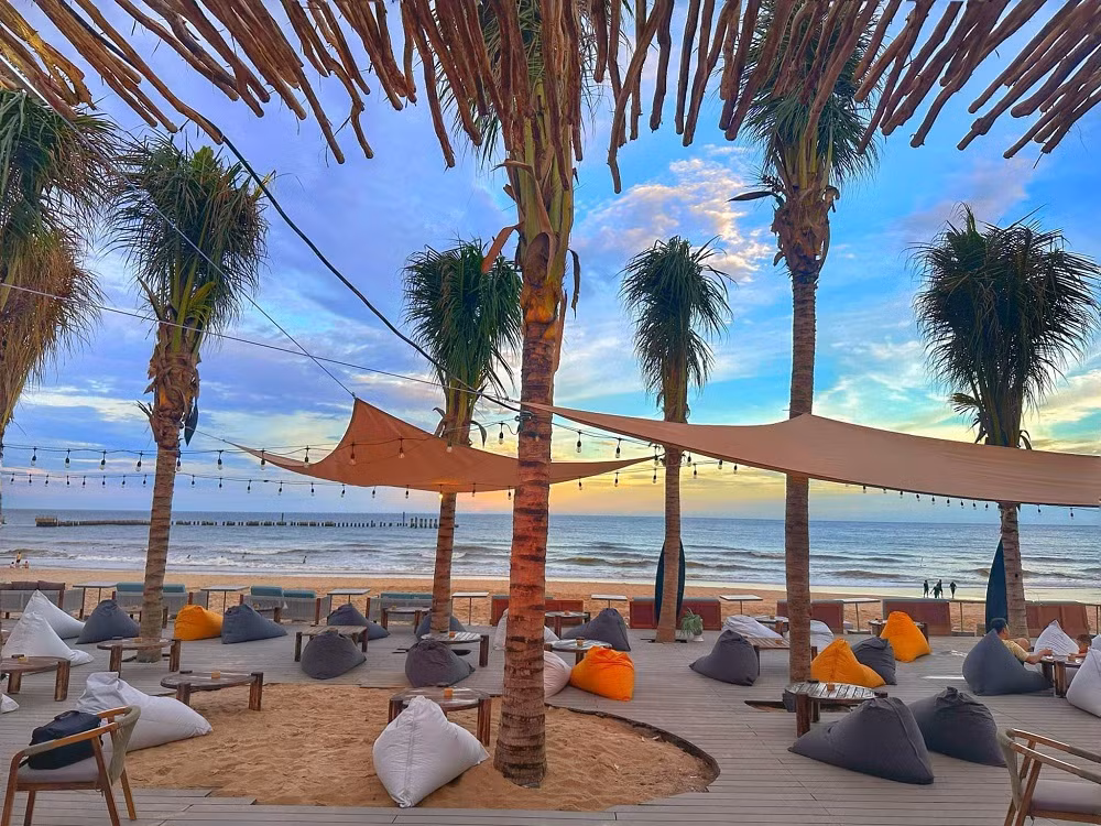 Ảnh: Aloha Beach Club.
