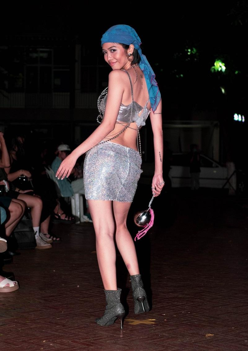 Thiết kế đậm chất Disco cực “keo lỳ”, chất lừ. Thiết kế đậm chất Disco cực “keo lỳ”, chất lừ.