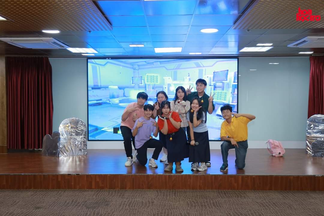 Đưa khán giả vào thế giới nội tâm, đội Khoai Mật Làm Phim mang đến thông điệp về việc quản lý cảm xúc cá nhân.