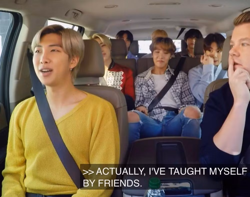 RM không dưới một lần bày tỏ tình yêu của mình cho "Friends", chàng trưởng nhóm của BTS cũng học tốt tiếng Anh nhờ xem series này.