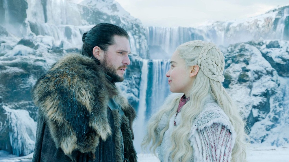 Jon Snow và Mẹ Rồng.