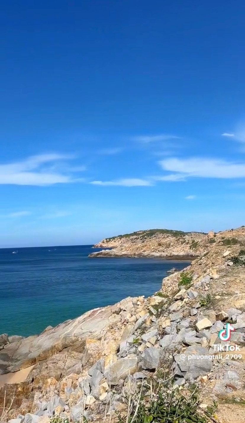 Chiếc view đẹp vô cùng tận dù nắng chói mắt. Ảnh: @phuongtali_2709 Chiếc view đẹp vô cùng tận dù nắng chói mắt. Ảnh: @phuongtali_2709