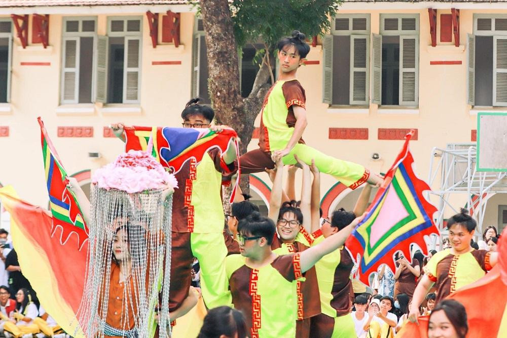 Ảnh: Marie Curie hôm nay.