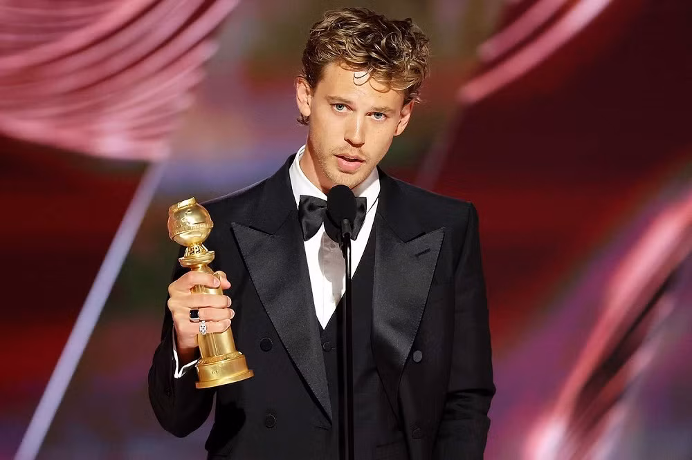 Austin Butler tại Quả Cầu Vàng 2023. Austin Butler tại Quả Cầu Vàng 2023.