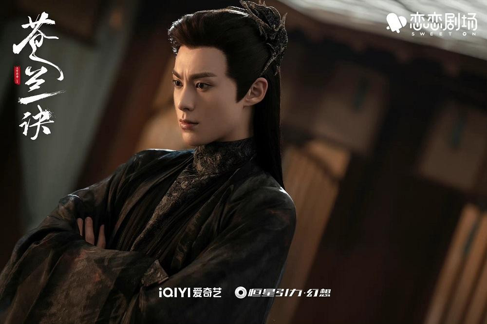 Vương Hạc Đệ trong vai Đông Phương Thanh Thương của Thương Lan Quyết. Vương Hạc Đệ trong vai Đông Phương Thanh Thương của Thương Lan Quyết.