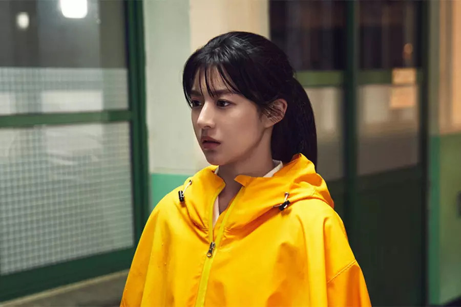 Go Yoon Jung trong Moving. Go Yoon Jung trong Moving.