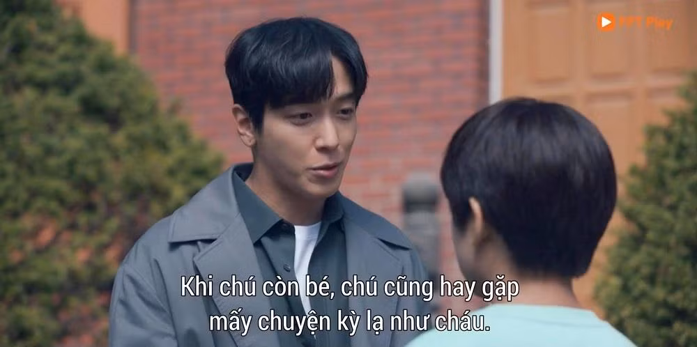 Vì không muốn cậu bé có những trải nghiệm khổ sở như mình hồi nhỏ.